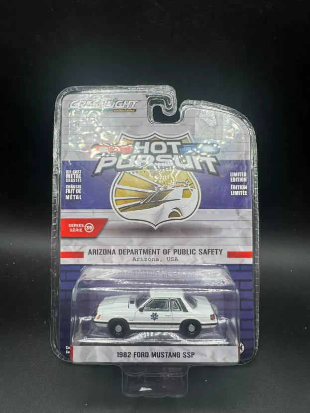 Greenlight Ford Mustang Ssp Arizona Police 1982 1:64 42970A