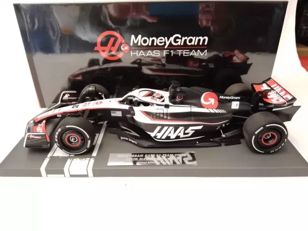 Minichamps Haas F1 Vf-23 Team Moneygram Haas N 20 Season 2023 Kevin Magnussen 1:18 117230120
