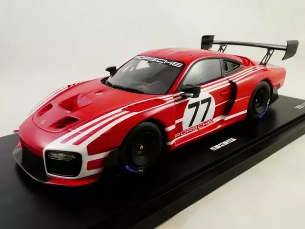 Spark Porsche 935 N 77 Clubsport Team Salzburg Edition Base 911 991-2 Gt2 Rs Coupe 2018 Con Vetrina With Showcase 1:18 WAP0219410M935