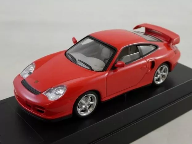 Solido Porsche 911 Gt2 2001 1:43 1570