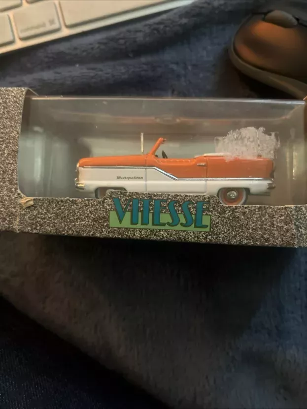 Vitesse Nash Metropolitan Open Convertible 1959 1:43 032