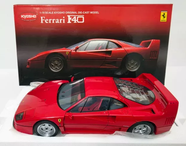 Kyosho Ferrari F40 1987 1:18 08411R