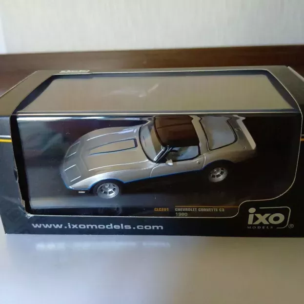 IXO Models Chevrolet Corvette C3 Coupe 1980 1:43 CLC251