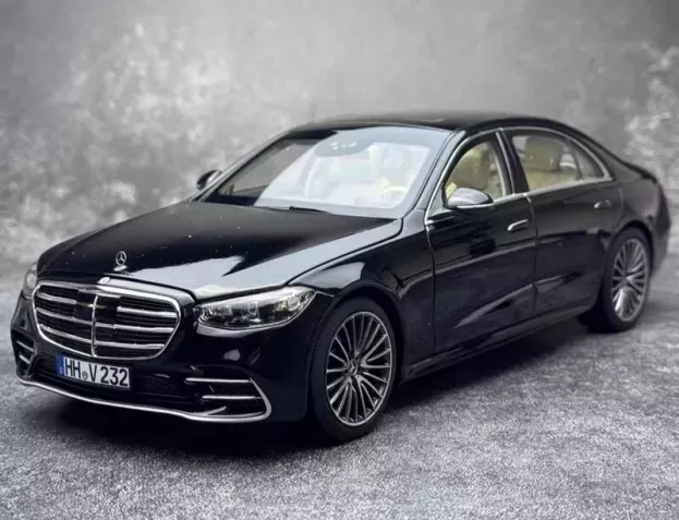 Norev Mercedes S-class Amg Line 2021 1:18 183802