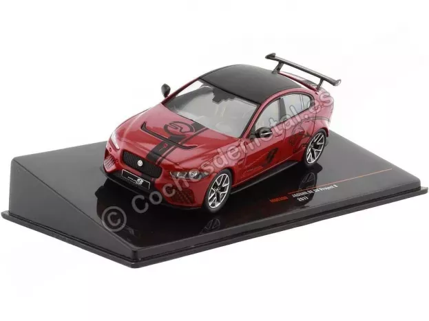 IXO Models Jaguar Xe Sv Project 8 2017 1:43 MOC300