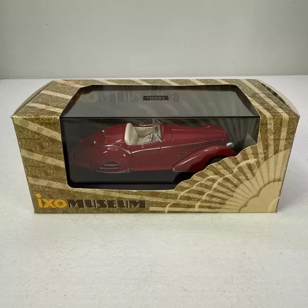 IXO Models Alfa Romeo 8c 2900b 1938 1:43 MUS002