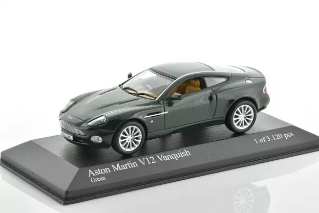 Minichamps Aston Martin V12 Vanquish 2001 1:43 137222