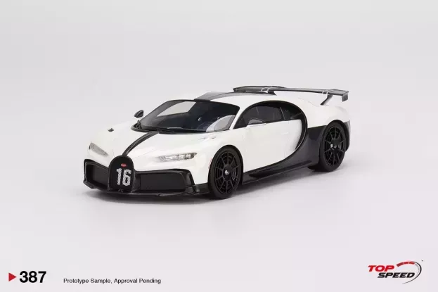 Truescale Bugatti Chiron N 16 Pur Sport 2018 1:18 TS0387