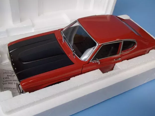 Minichamps Ford Capri Rs 2600 Coupe 1970 1:18 150089076