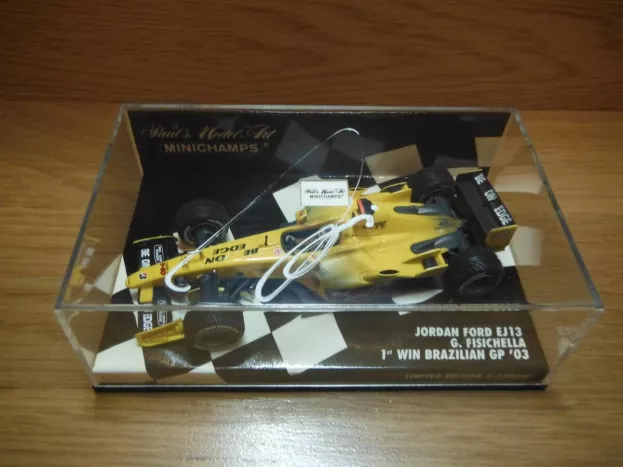 Minichamps Jordan F1 Ford Ej13 N 11 1st Winner Brazil Gp 2003 G.fisichella With Rain Tyres 1:43 400030111