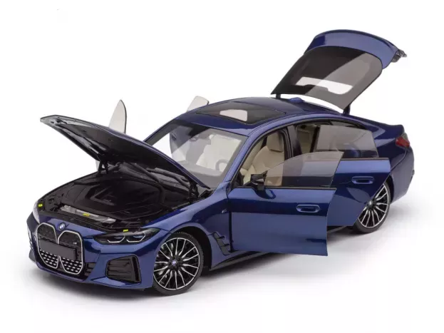 Minichamps Bmw 4-series I4 M50 g26 2022 1:18 110023012