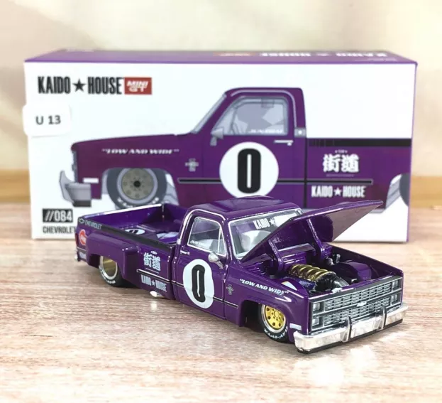 Mini-GT Chevrolet Silverado Dually Pick-up N 0 Kaido House V1 1979 1:64 KHMG084