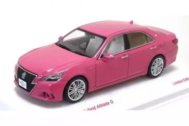 Kyosho Toyota Crown Hybrid Athlete G 2012 1:43 03645P