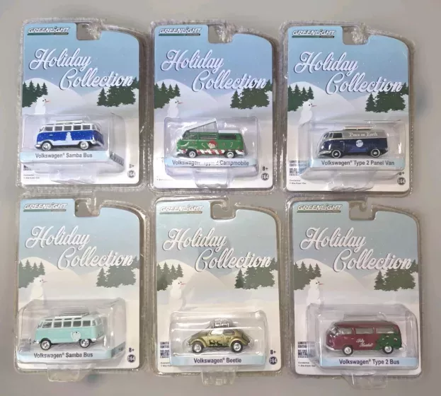 Greenlight Volkswagen T2 Campmobile 1972 Christmas Holiday Collection 1:64 51077