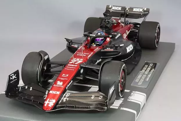 Minichamps Alfa Romeo F1 C43 Team Stake N 77 Season 2023 Valtteri Bottas 1:18 117230177
