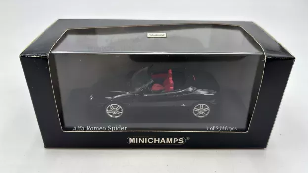 Minichamps Alfa Romeo Spider 2004 1:43 400120331