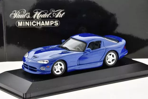 Minichamps Dodge Viper Coupe 1993 1:43 430144021