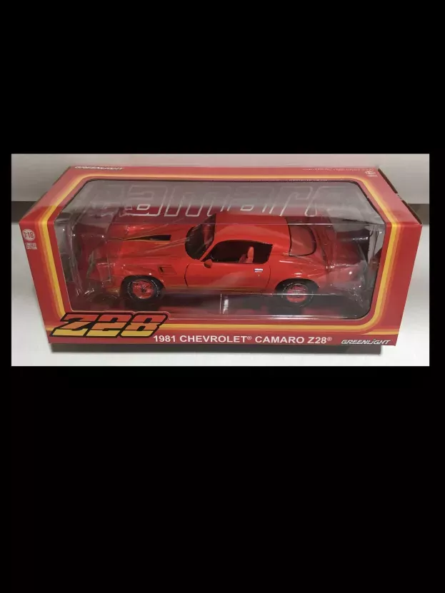 Greenlight Chevrolet Camaro Z 28 Turbo Z Coupe 1981 1:18 13634