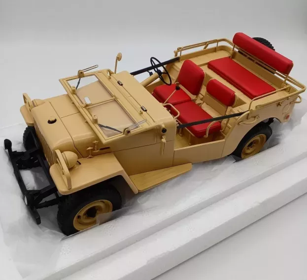 Kyosho Toyota Land Cruiser Bj 4x4 1951 1:18 08959BE