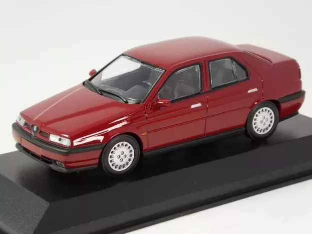 Minichamps Alfa Romeo 155 1992 1:43 940120400