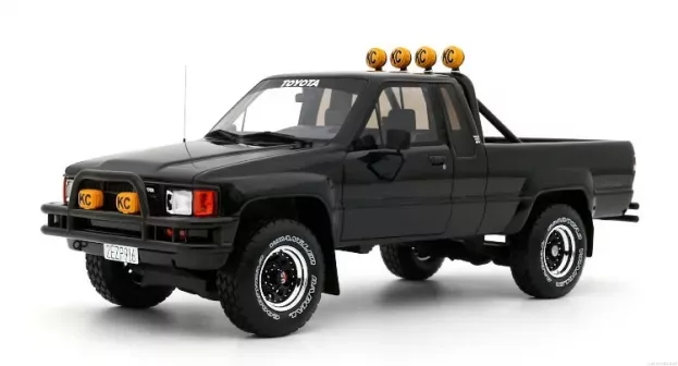 Ottomobile Toyota Hilux Pick-up Sr5 1985 1:18 OT481B
