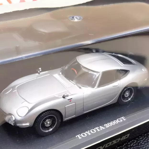 Kyosho Toyota 2000gt Coupe 2-door 1967 1:43 03031S