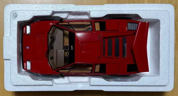 Kyosho Lamborghini Countach Lp500s Walter Wolf 1982 1:18 08320A2