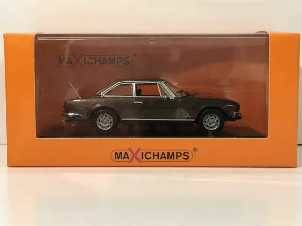 Minichamps Peugeot 504 Coupe 1976 1:43 940112120
