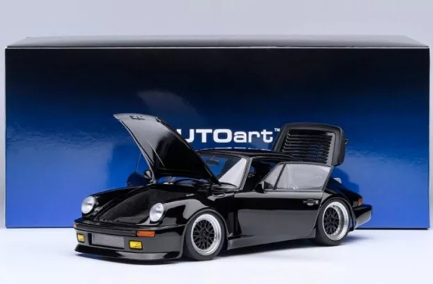 AUTOart Porsche 911 930 Turbo Coupe Wangan Midnight 1986 1:18 78158