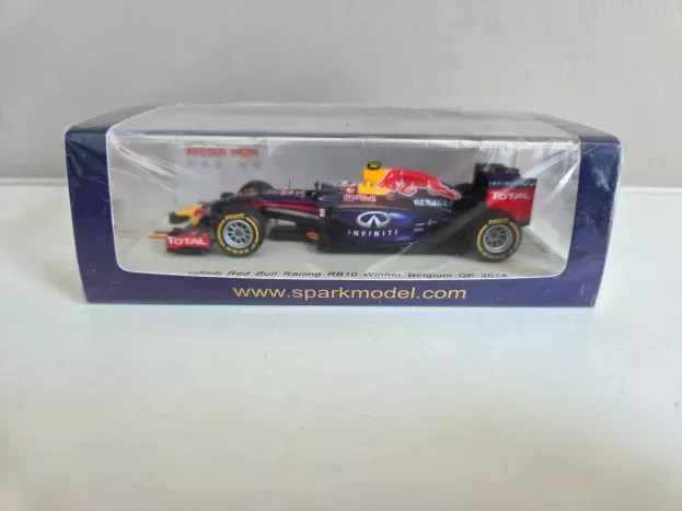 Spark Red Bull F1 Rb10 Infiniti Red Bull Racing N 3 Winner Belgium Gp 2014 Daniel Ricciardo 1:43 SB070