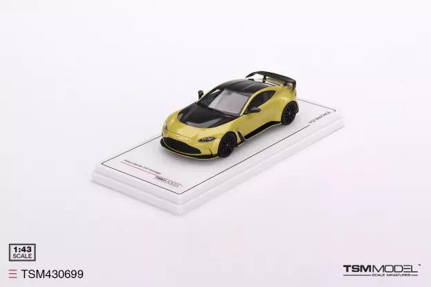 Truescale Aston Martin Vantage V12 2022 1:43 TSM430699