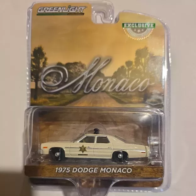 Greenlight Dodge Monaco Hazzard County Sheriff Police Rosco Patrol Car 1975 1:64 30140