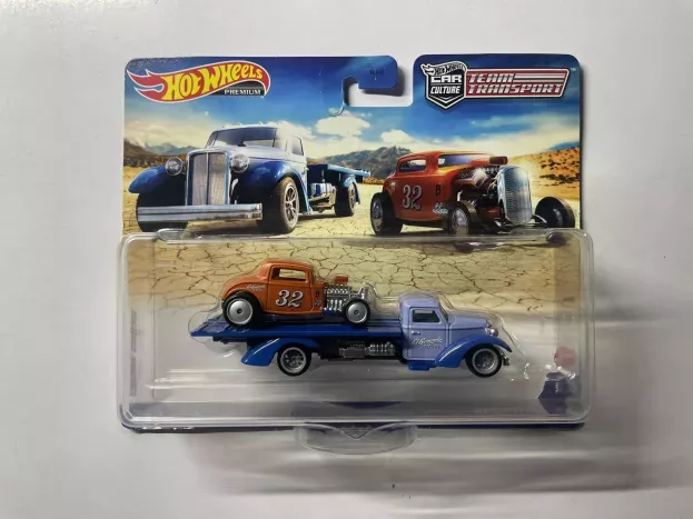 Hot Wheels Ford Speed Waze Truck Car Transporter With Ford N 32 1932 1:64 GRK53