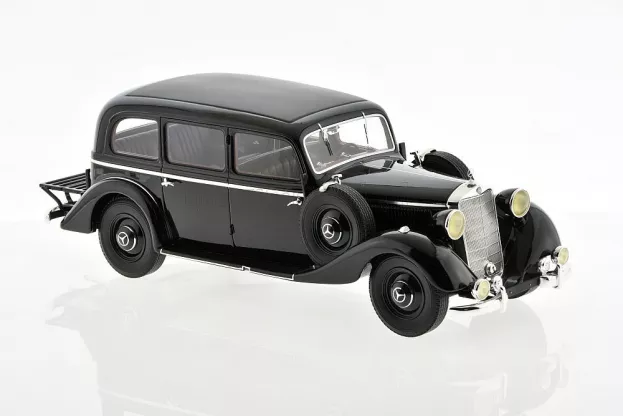 BoS Models Mercedes 260d Pullman Limousine 1937 1:18 BOS065