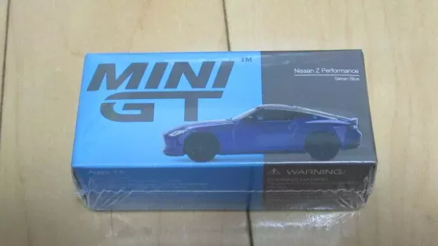 Mini-GT Nissan Fairlady Z Performance Lhd 2023 1:64 MGT00453-L