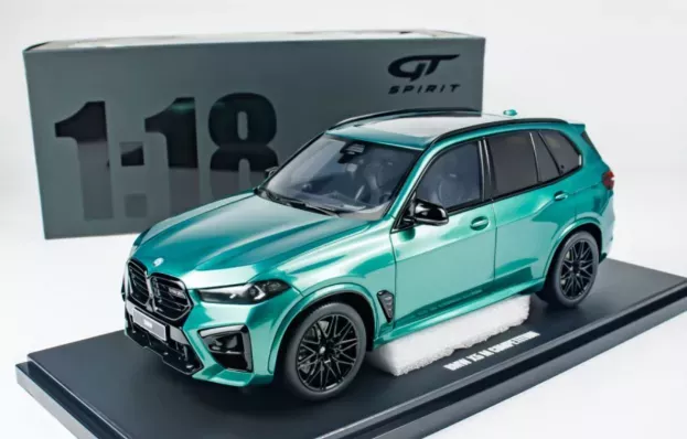 GT Spirit Bmw X5 M60i M Competition 2023 1:18 GT490