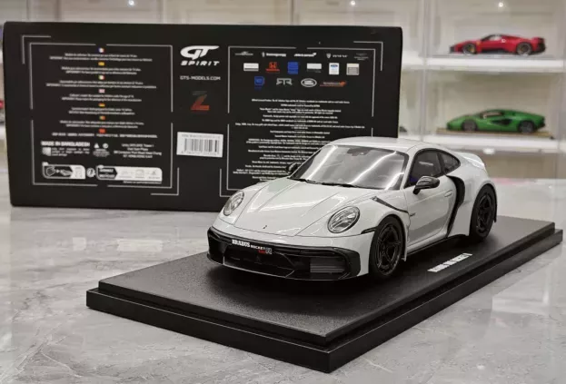 GT Spirit Porsche 911 992 Coupe Brabus 900 Rocket-r 2023 1:18 GT930