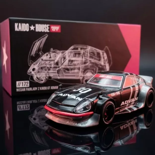 Mini GT Datsun Fairlady Z Kaido House N 30 Advan 1978 1:64 KHMG172