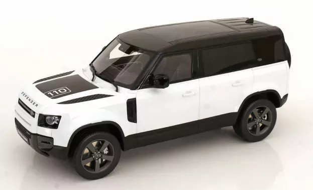 GT Spirit Land Rover Defender 9110 P400x 2021 1:12 GT554