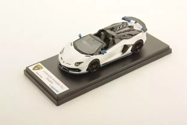Looksmart Lamborghini Aventador Svj Roadster Xago Edition 2020 1:43 LS501XA
