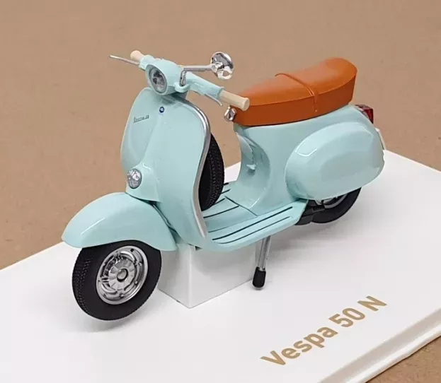 Norev Piaggio Vespa 50 N 1969 1:18 182081