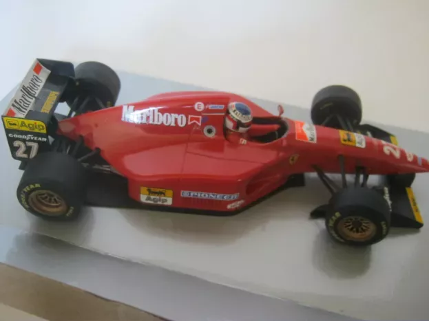 Minichamps Ferrari F1 412t1 N 27 Season 1994 J.alesi 1:18 180940027