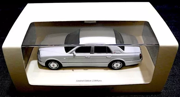 Minichamps Bentley Arnage 2005 1:43 436139402