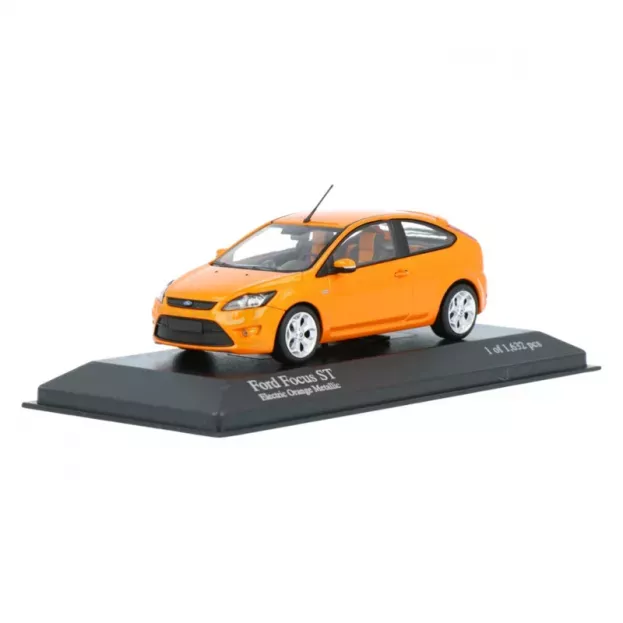 Minichamps Ford Focus St 2008 1:43 400087302