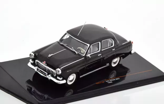IXO Models Gaz Volga M21 1960 1:43 CLC311N