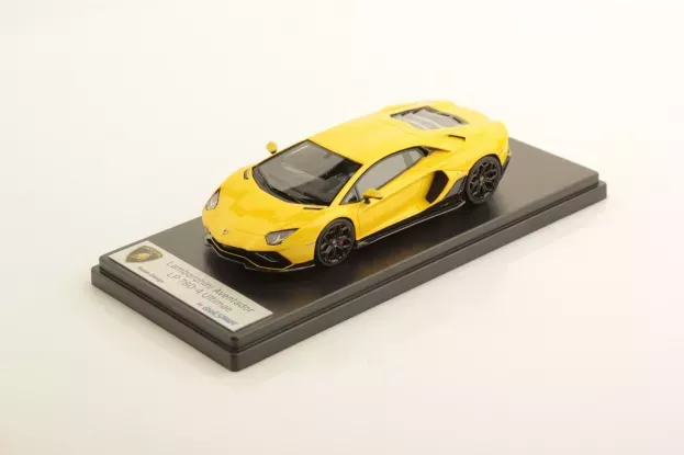 Looksmart Lamborghini Aventador Lp780-4 Ultimae 2021 1:43 LS525D