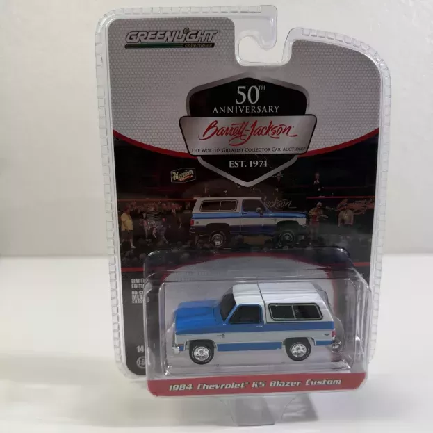 Greenlight Chevrolet K5 Blazer Custom 1984 1:64 37270D