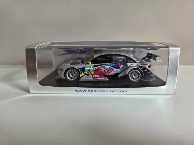 Spark Audi A4 Red Bull N 6 Dtm 2009 Martin Tomczyk 1:43 S2508