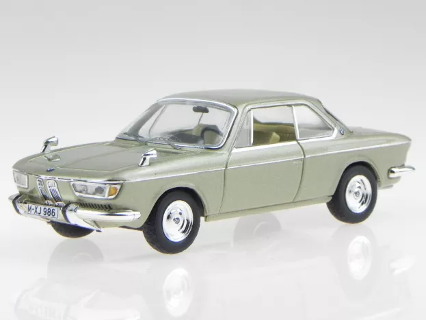 IXO Models Bmw 2000 Cs Coupe 2-door 1970 1:43 CLC256