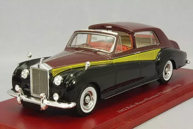 Truescale Rolls Royce Phantom V Sedanca De Ville Half Roadster Version 4-door 1962 1:43 TSM124364